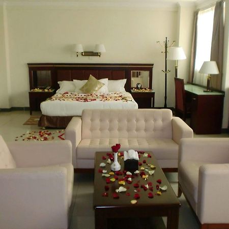 Florida International Hotel Gonder Luaran gambar