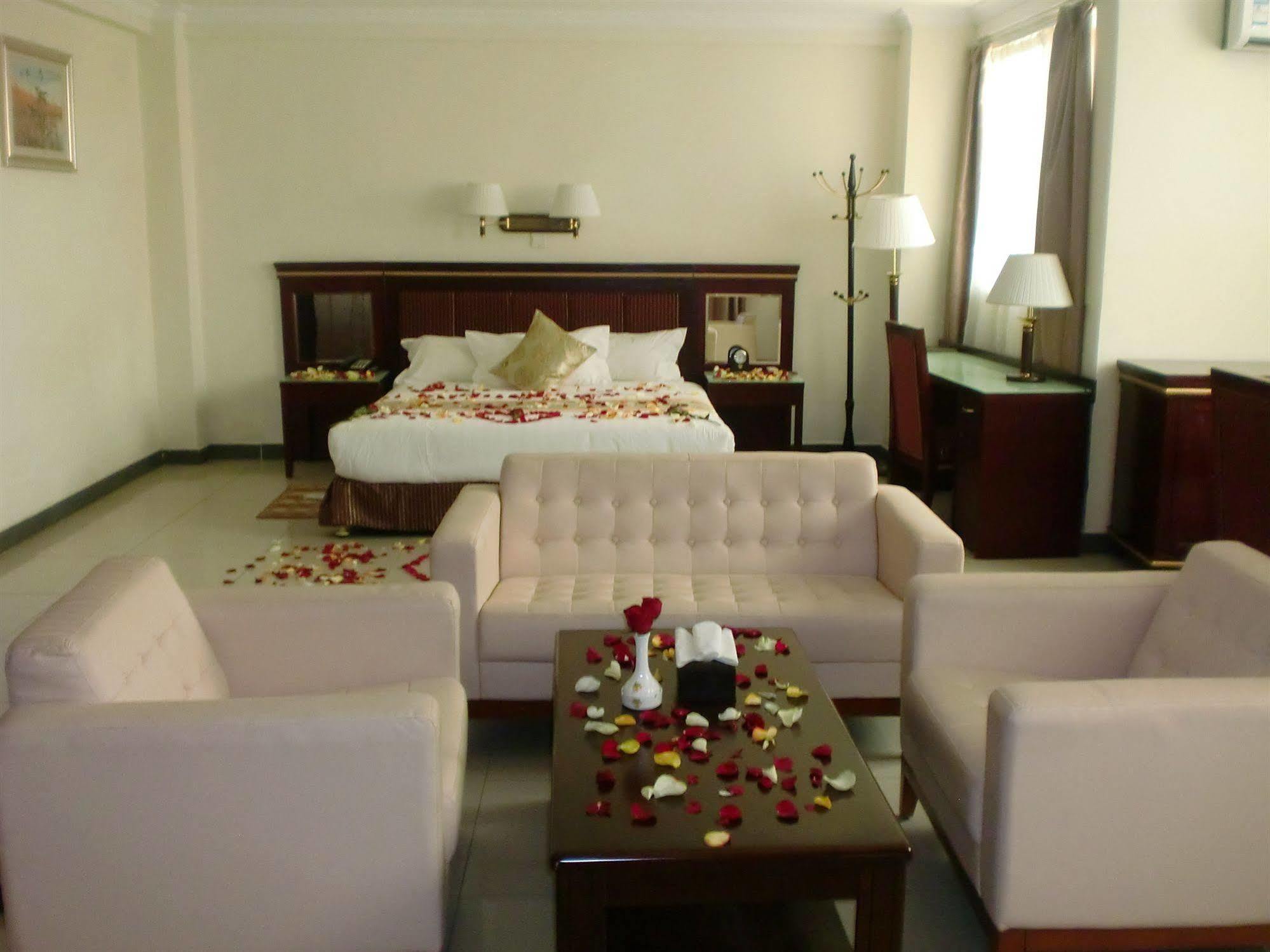 Florida International Hotel Gonder Luaran gambar